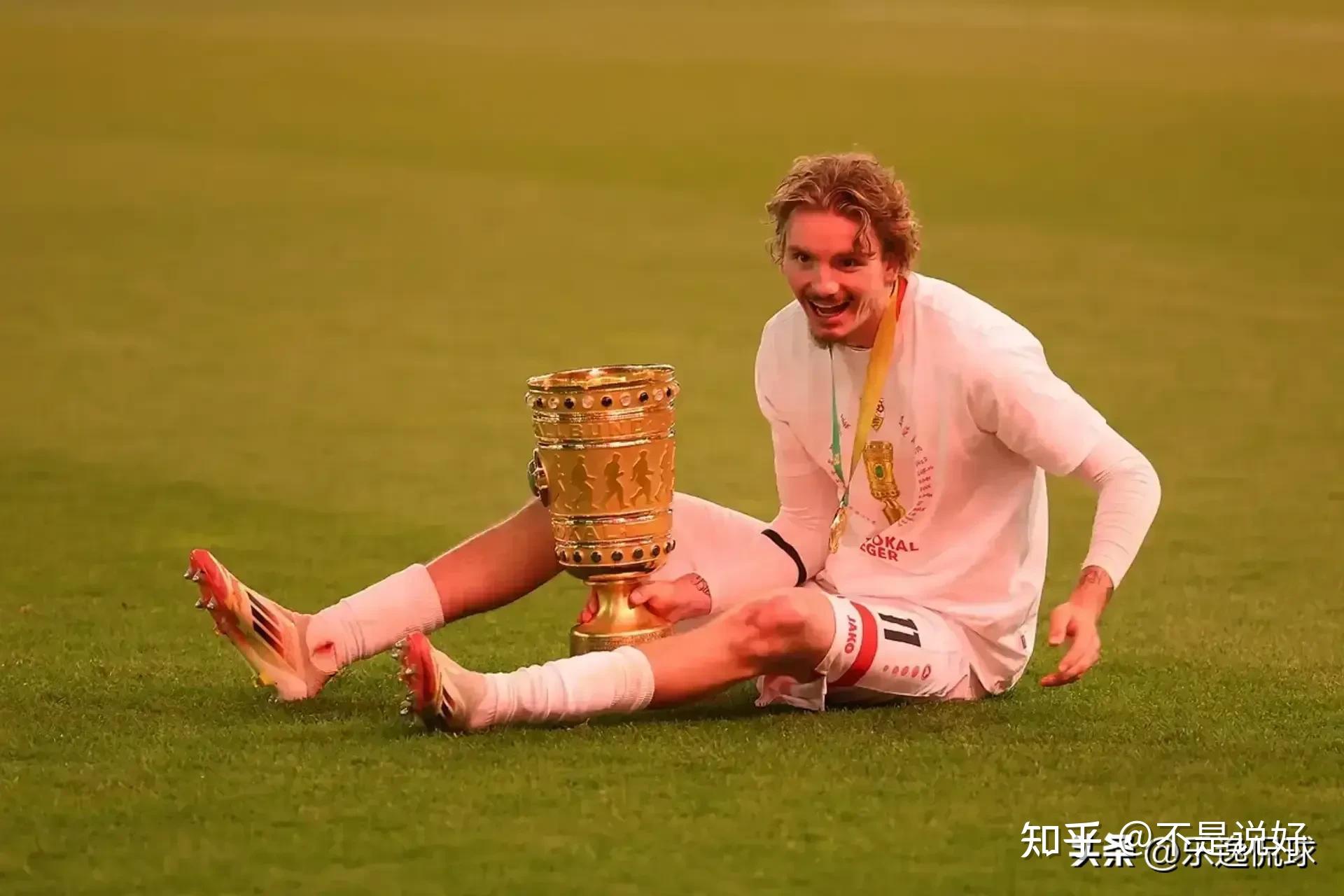 开云-拜仁核心球员被曝转会传闻，引球迷热议，工程还是中国标准对于.-开云